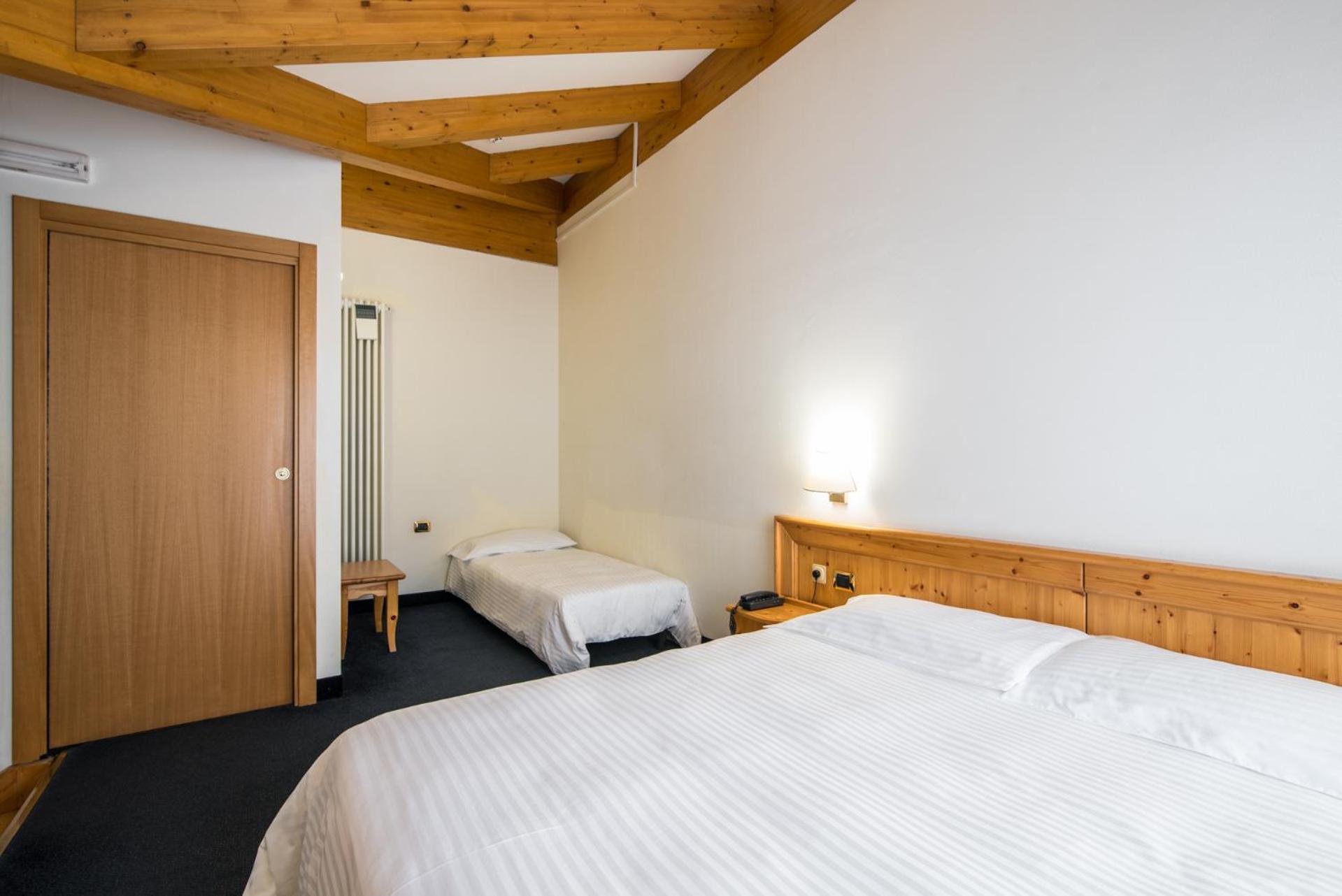 Hotel Colfosco San Martino Di Castrozza Exteriör bild