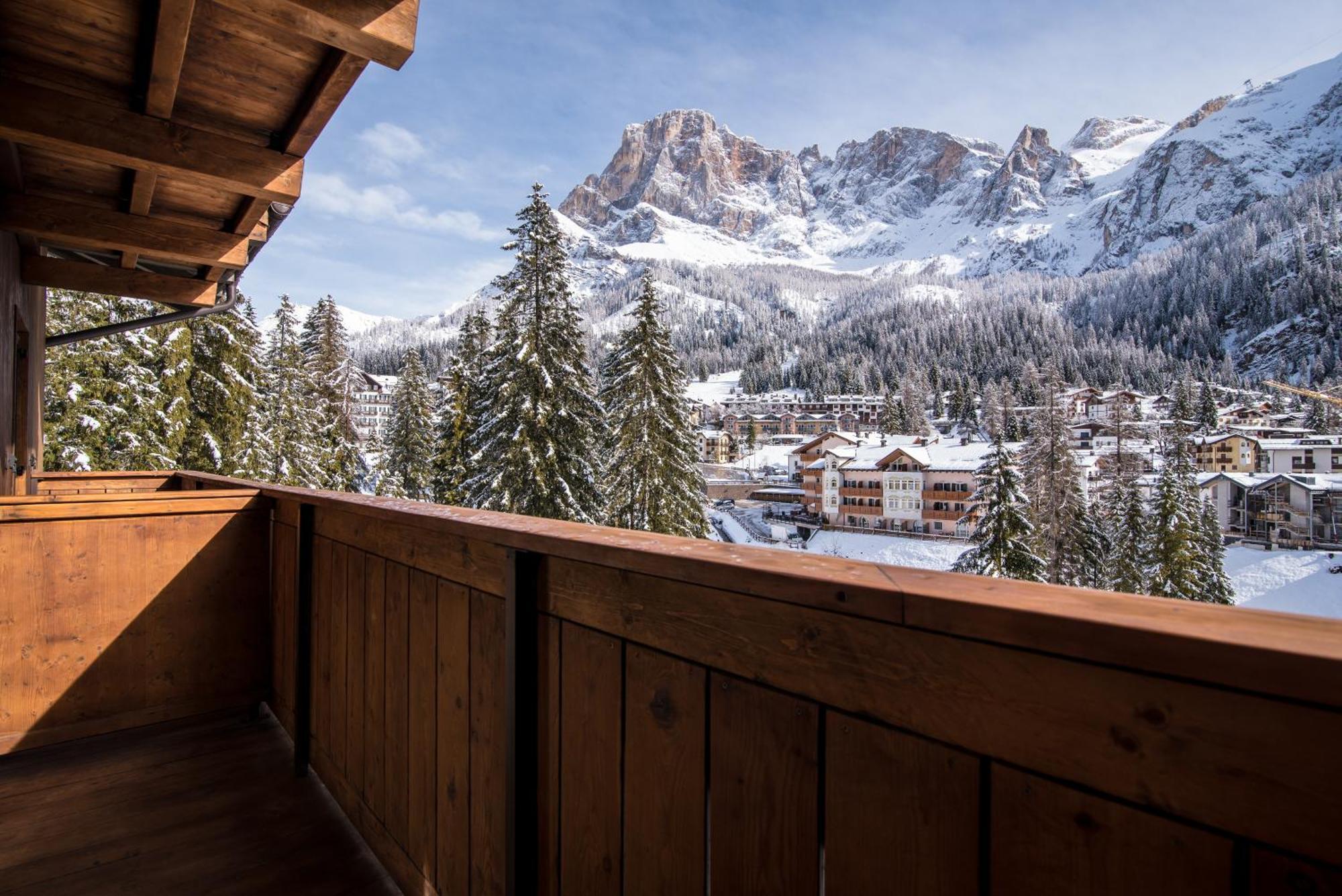 Hotel Colfosco San Martino Di Castrozza Exteriör bild
