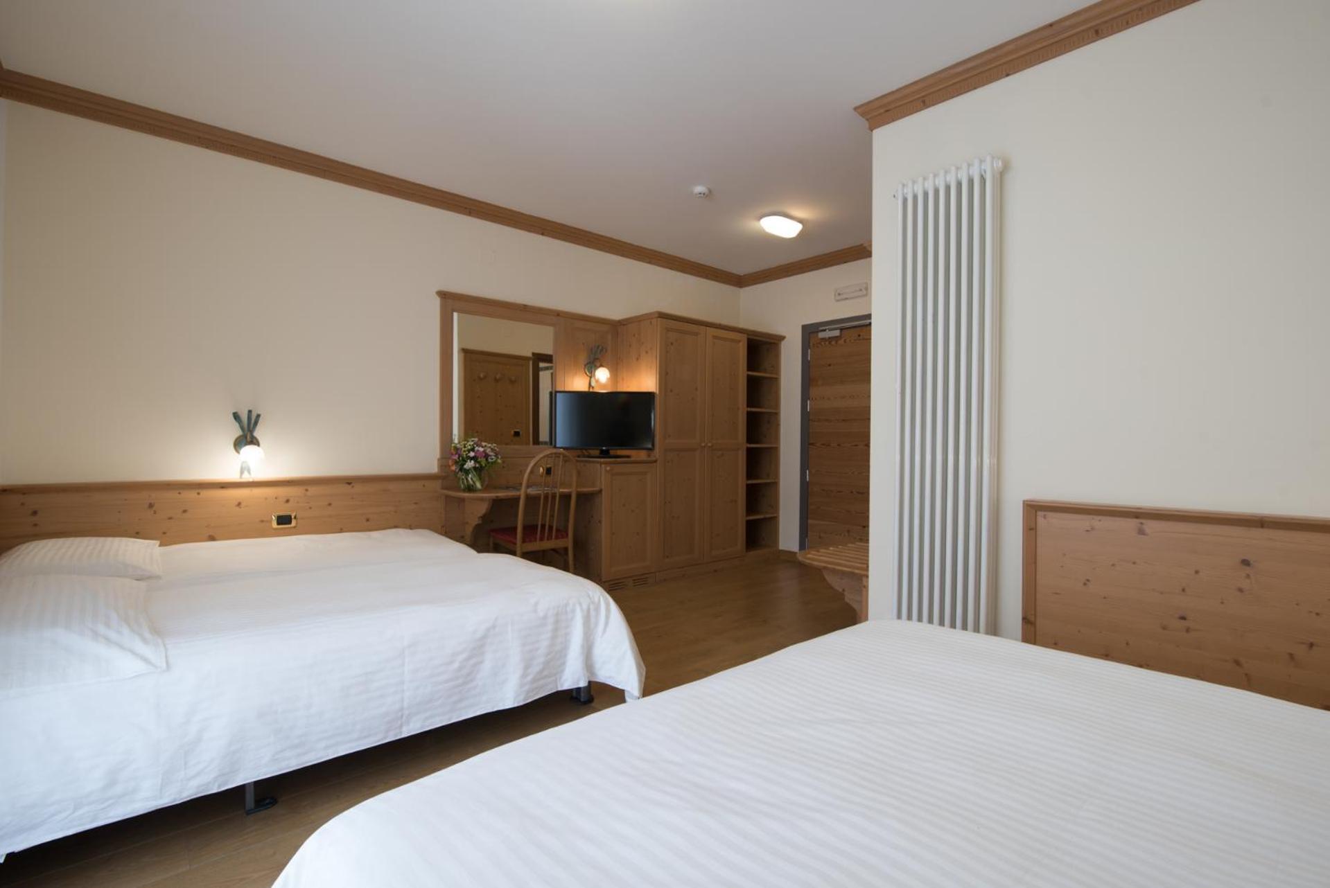 Hotel Colfosco San Martino Di Castrozza Exteriör bild
