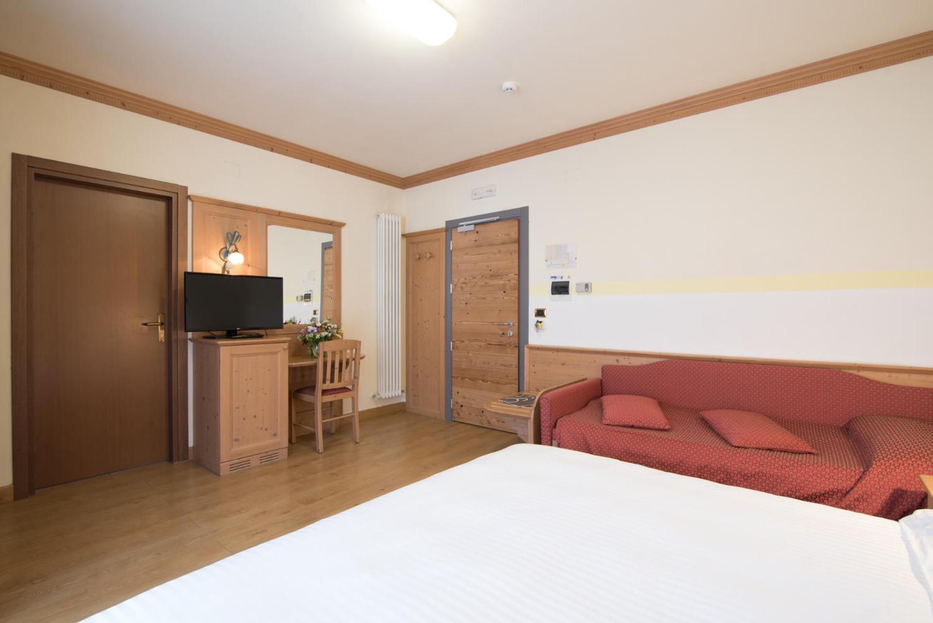 Hotel Colfosco San Martino Di Castrozza Exteriör bild